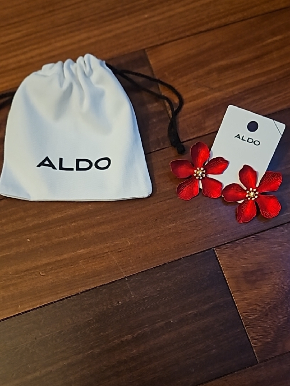 Aldo Red Floral Crystal-Center Stud Earrings - Picture 7 of 8